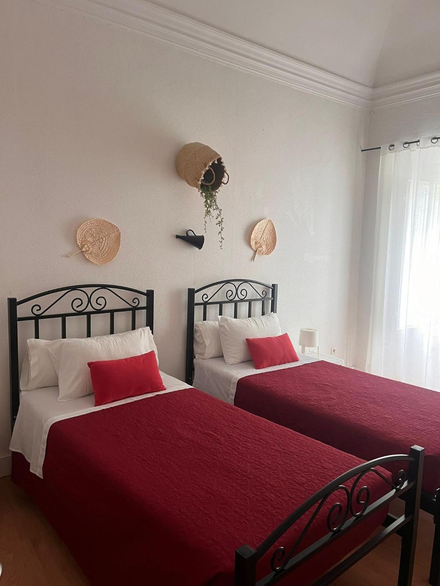 Avis Guesthouse 埃武拉 外观 照片