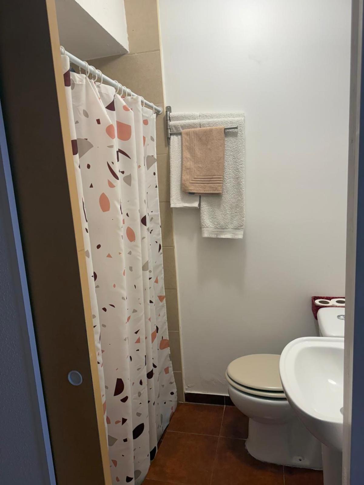 Avis Guesthouse 埃武拉 外观 照片